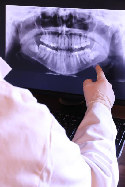 Best Emergency Dental Care for Broken or Chipped Teeth in Johnson, AR