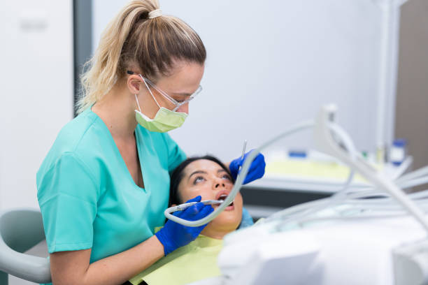Best Emergency Tooth Extraction in Johnson, AR